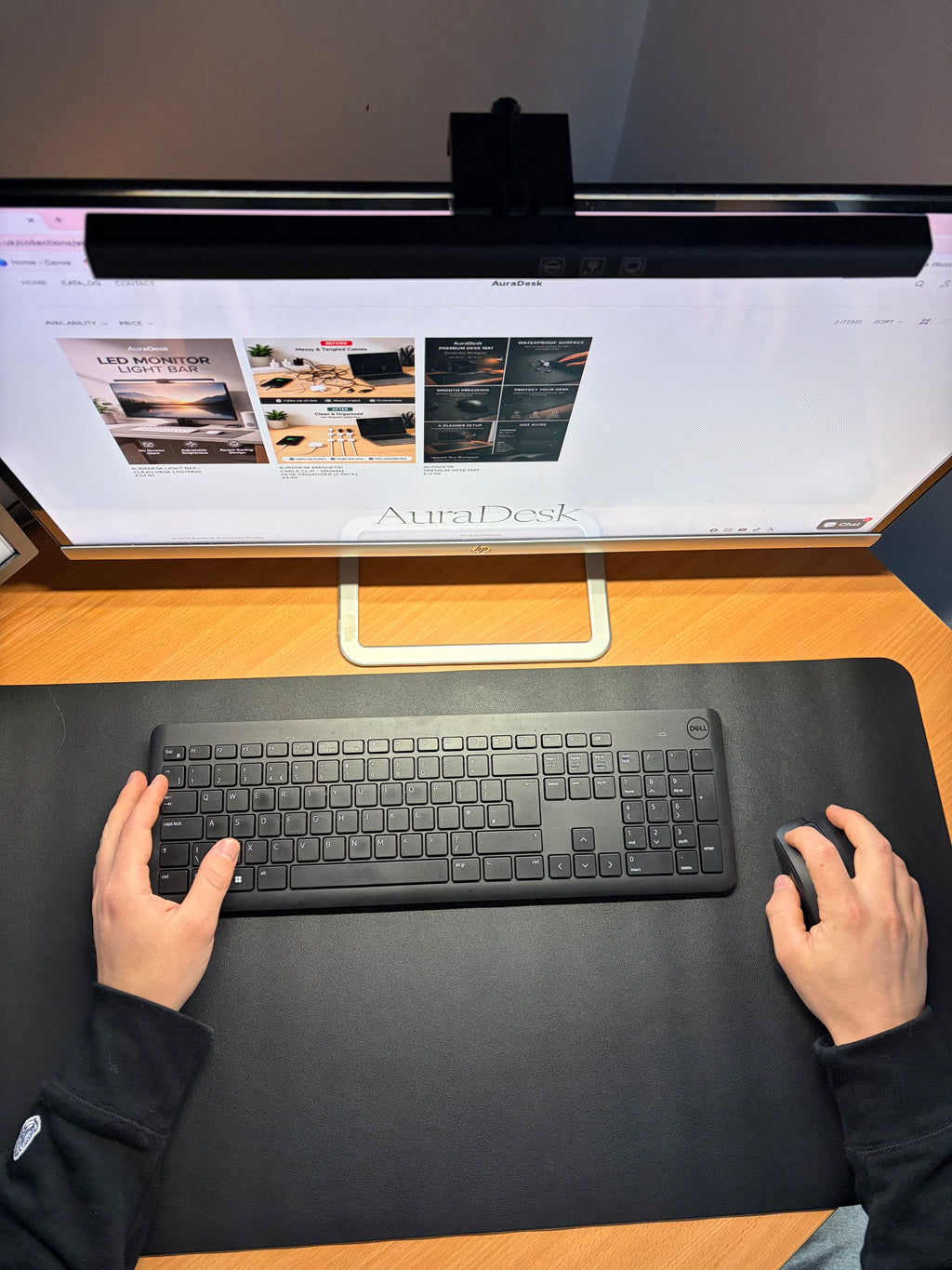 AuraDesk Light Bar – The easiest way to upgrade your desk setup